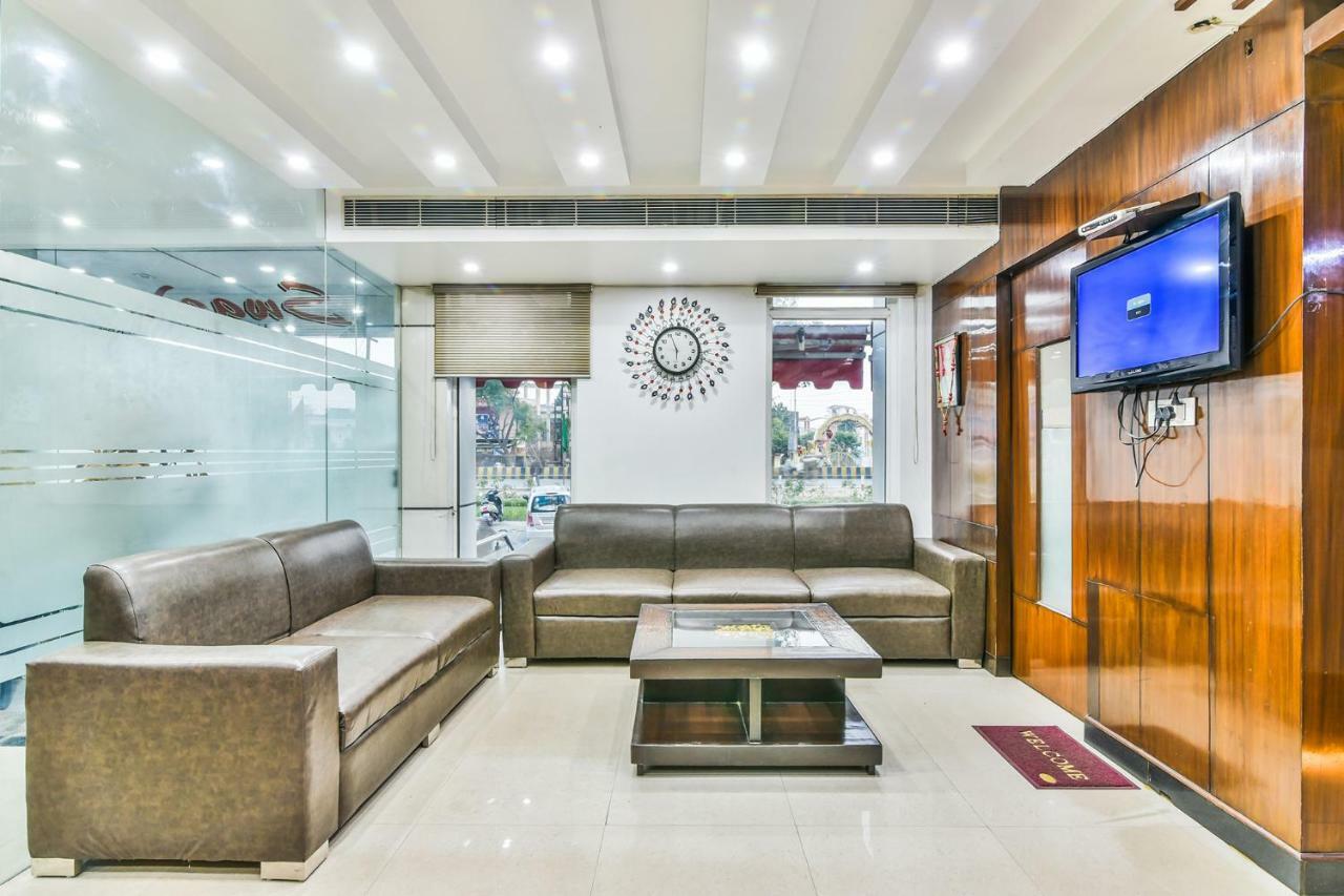 Hotel Parth Inn 가지아바드 외부 사진