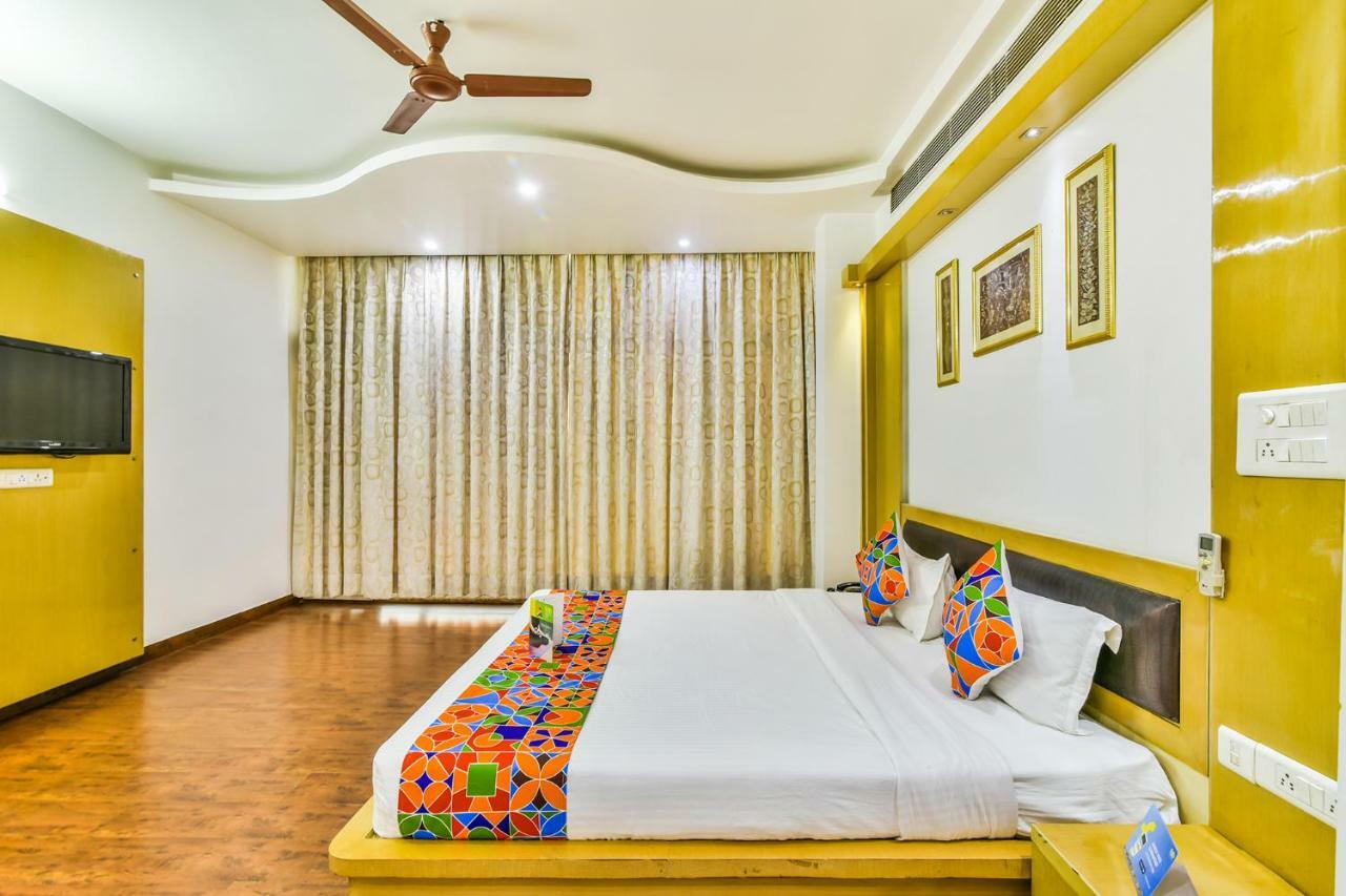 Hotel Parth Inn 가지아바드 외부 사진