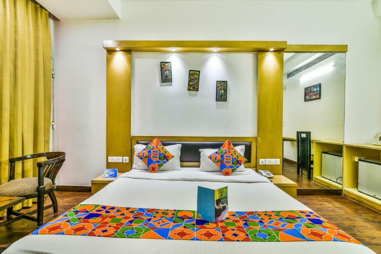 Hotel Parth Inn 가지아바드 외부 사진